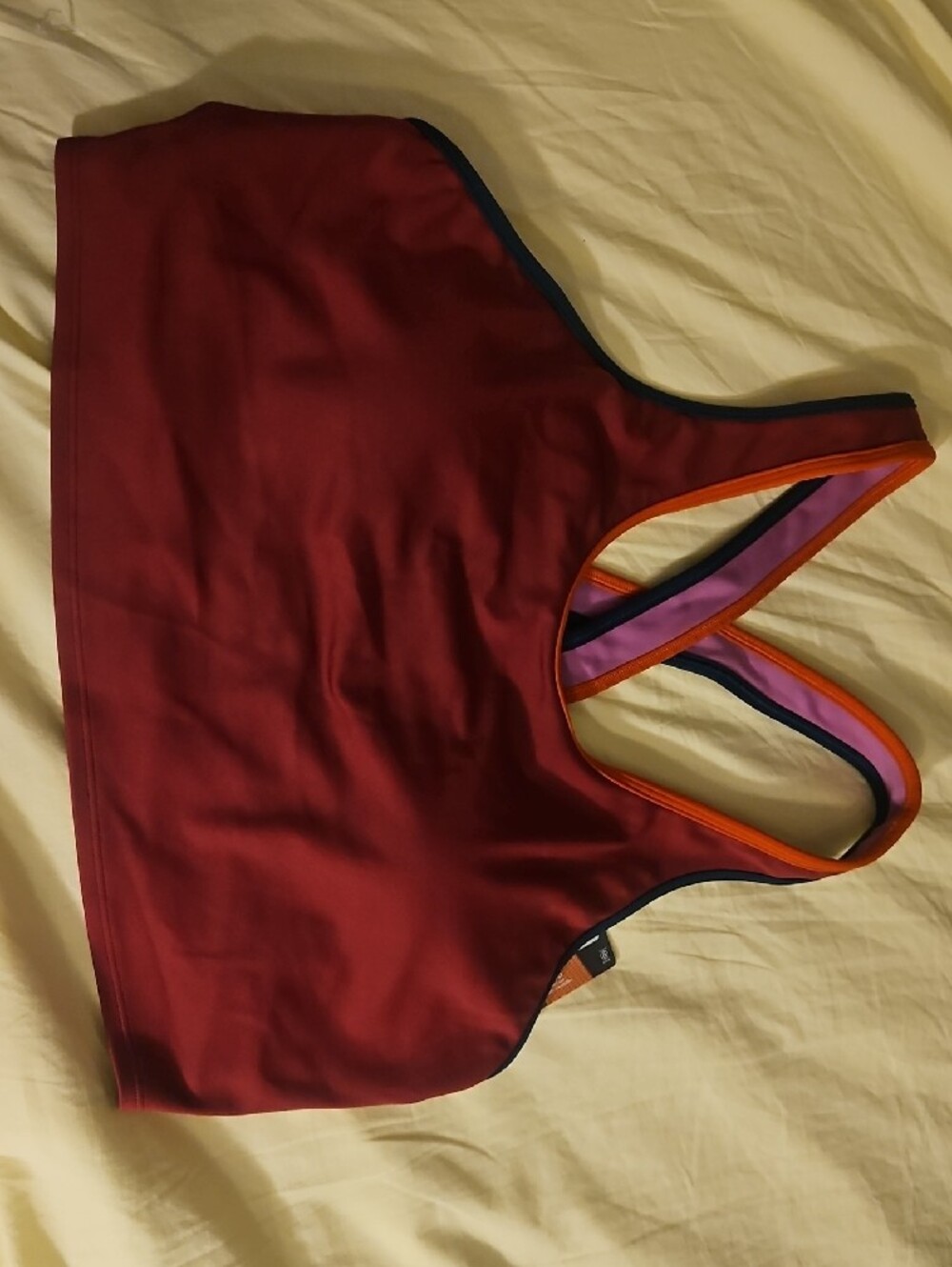 Cotopaxi Mari Crop- Raspberry - Picture 2 of 9